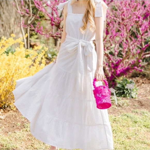Victoria Dunn White Textured Dress - Picture 1 of 3